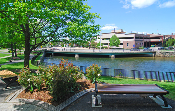 Laconia, NH