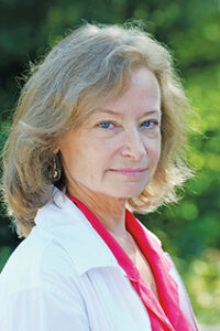 Debbie Blake | NH Realtor | Roche Realty Group, Inc.